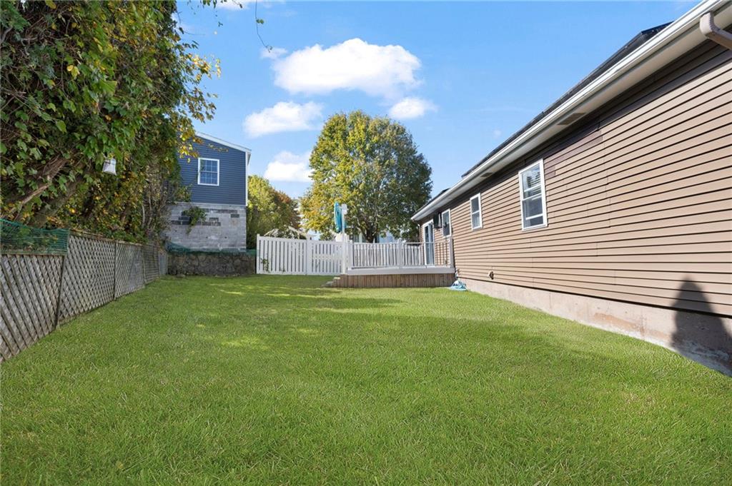 16 Aurelia Drive Property Photo 30