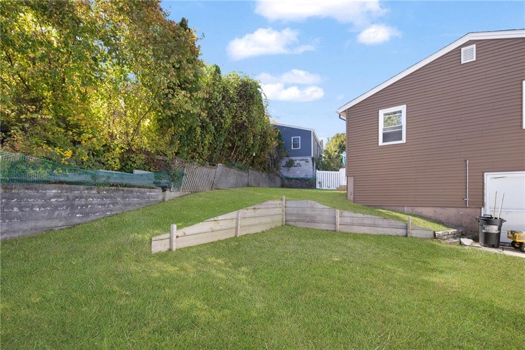 16 Aurelia Drive Property Photo 31
