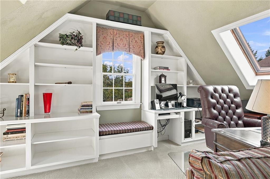 1 Gladding Drive Property Photo 31