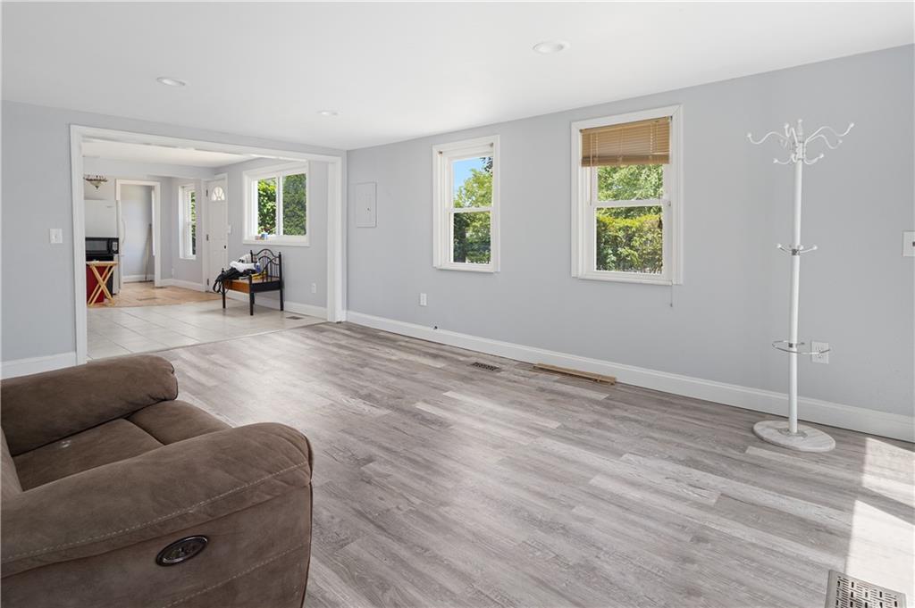 155 Stanton Avenue Property Photo 20