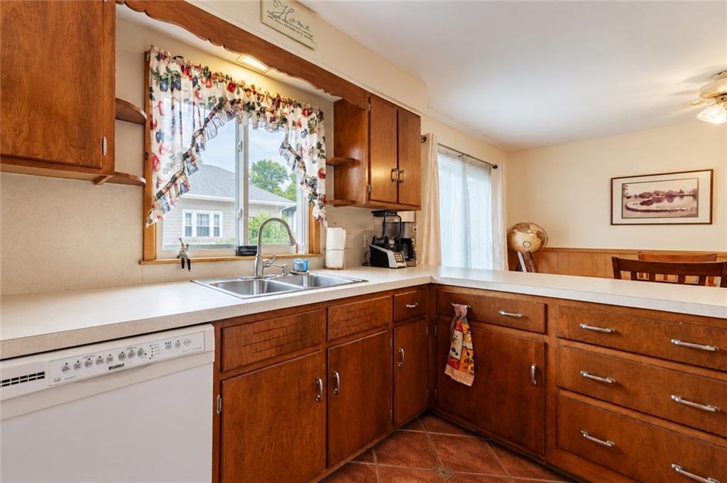 41 Wildwood Avenue Property Photo 10