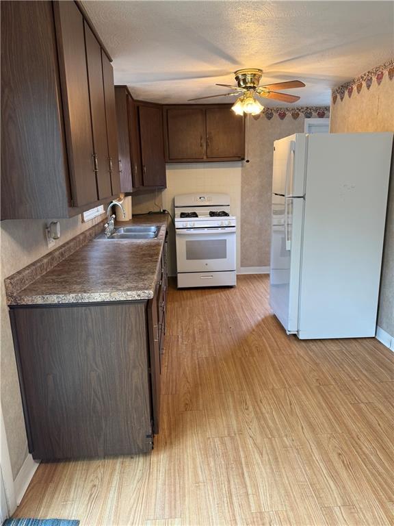 20 Crystal Drive Property Photo 2