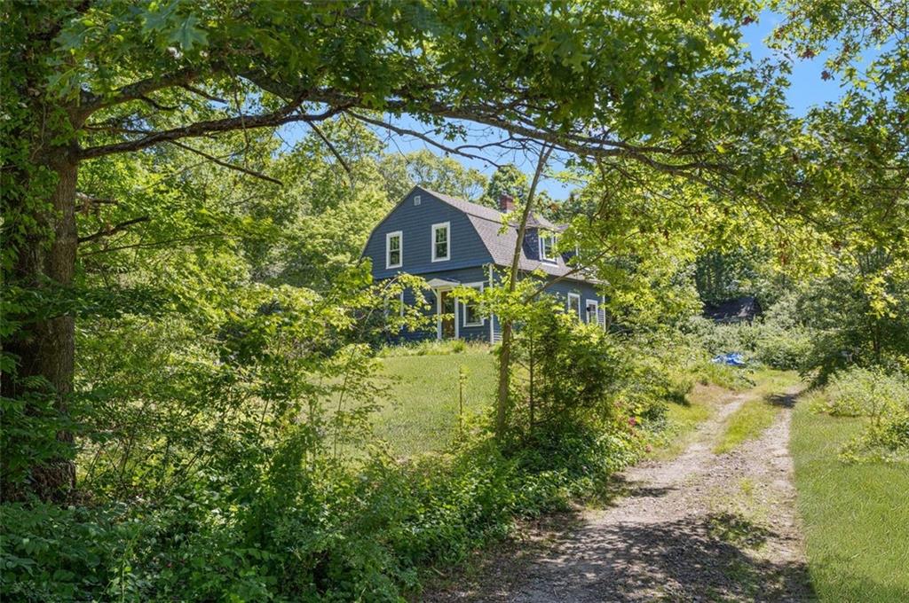 320 Railroad Avenue Property Photo 21