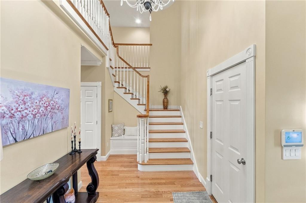 3 Spy Glass Circle Unit C Property Photo 11