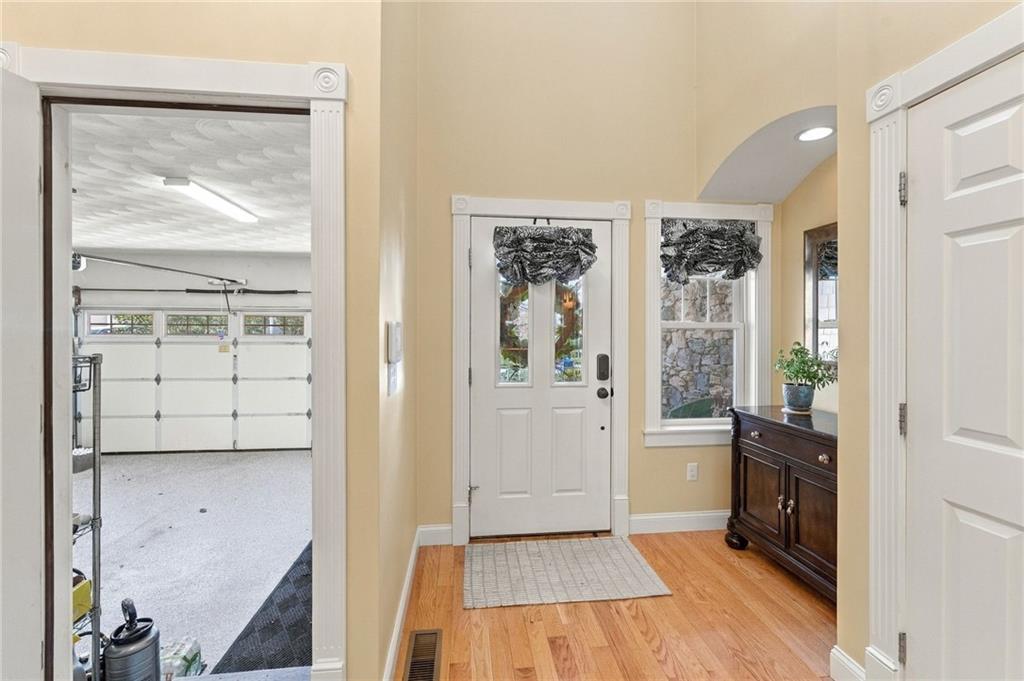 3 Spy Glass Circle Unit C Property Photo 12