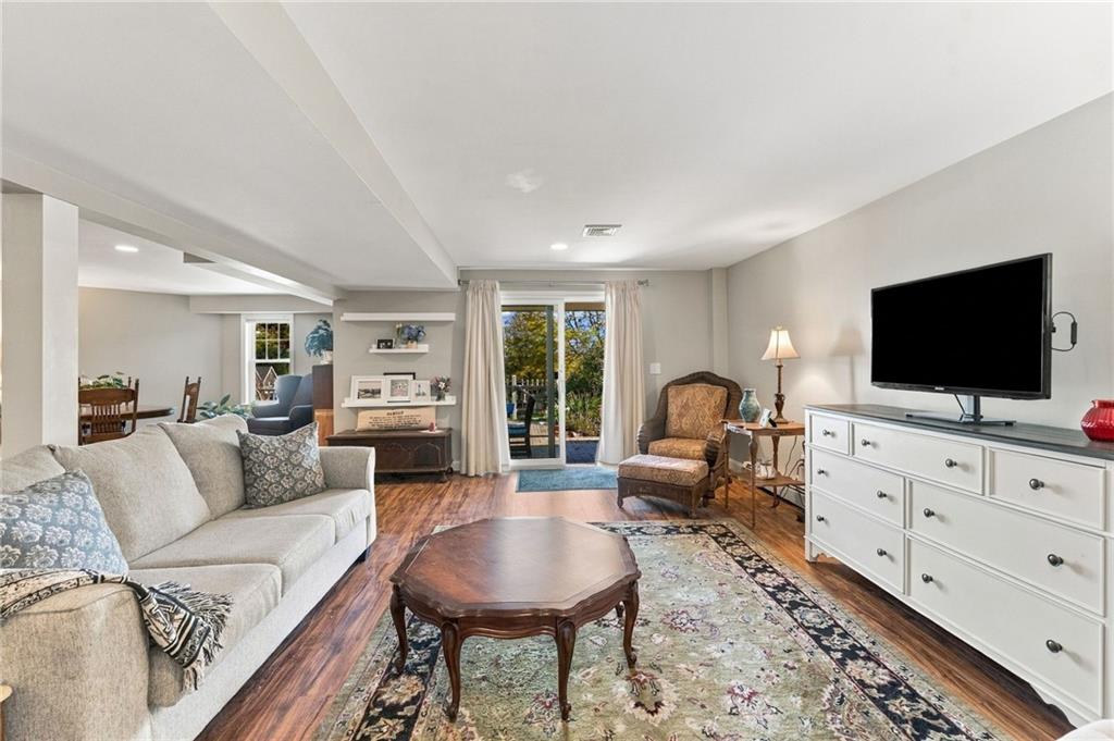 3 Spy Glass Circle Unit C Property Photo 40