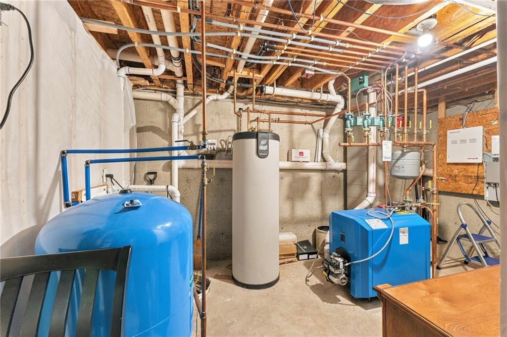3 Spy Glass Circle Unit C Property Photo 46