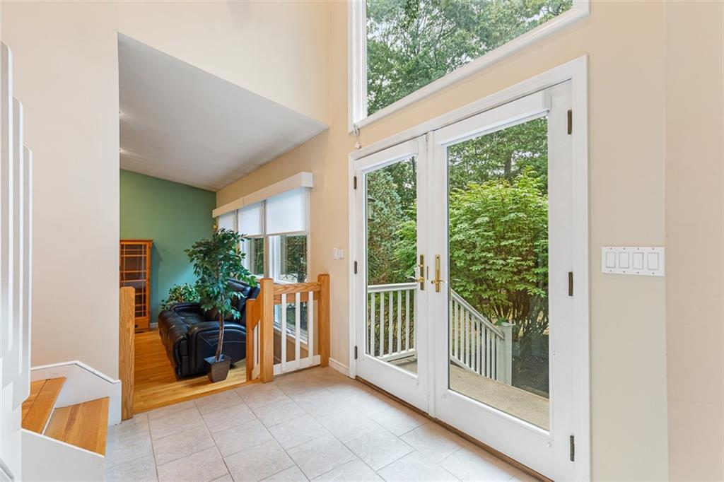 9 Eagle Nest Drive Property Photo 8