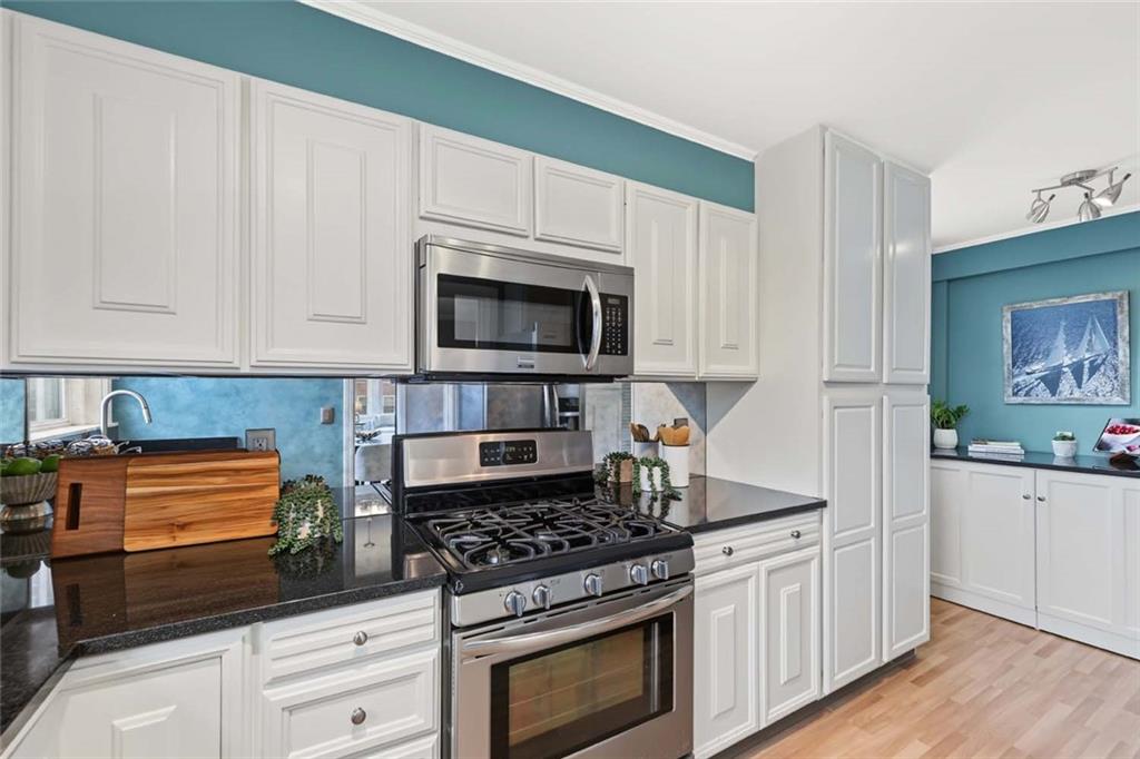 234 President Avenue Unit 3 Property Photo 19