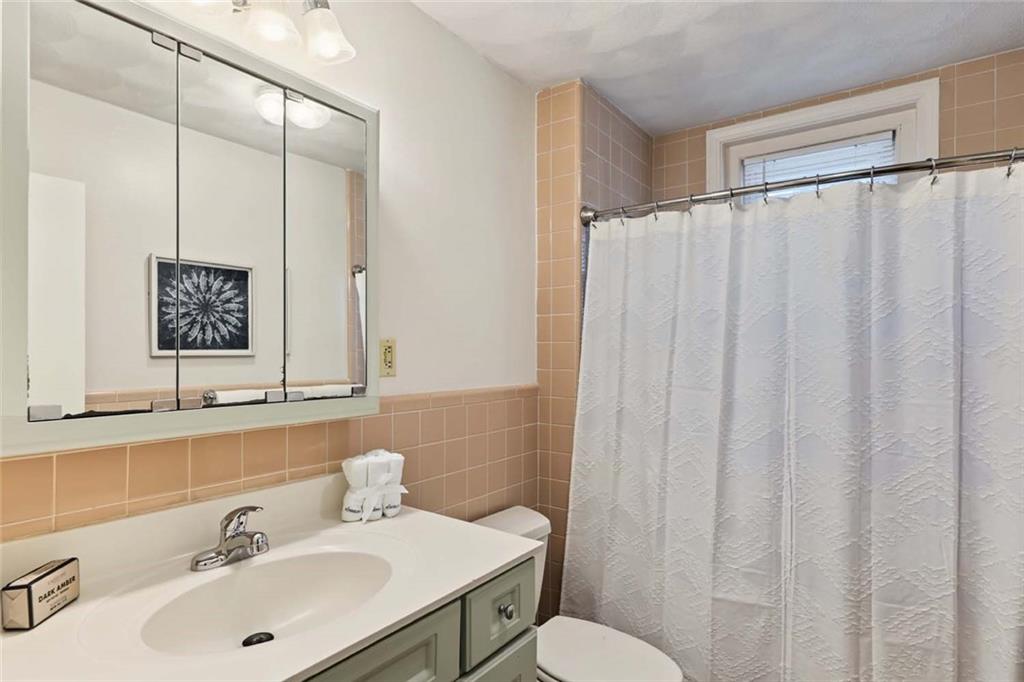 234 President Avenue Unit 3 Property Photo 29