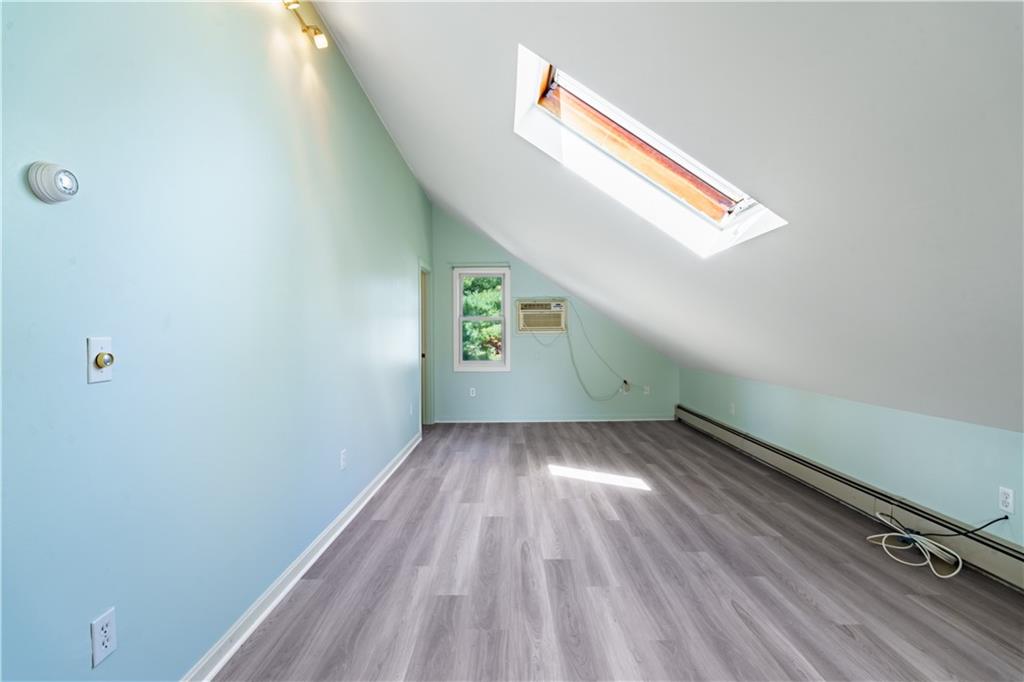 1424863 Property Photo 7