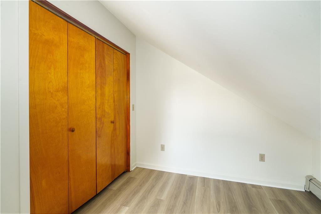 1424863 Property Photo 9
