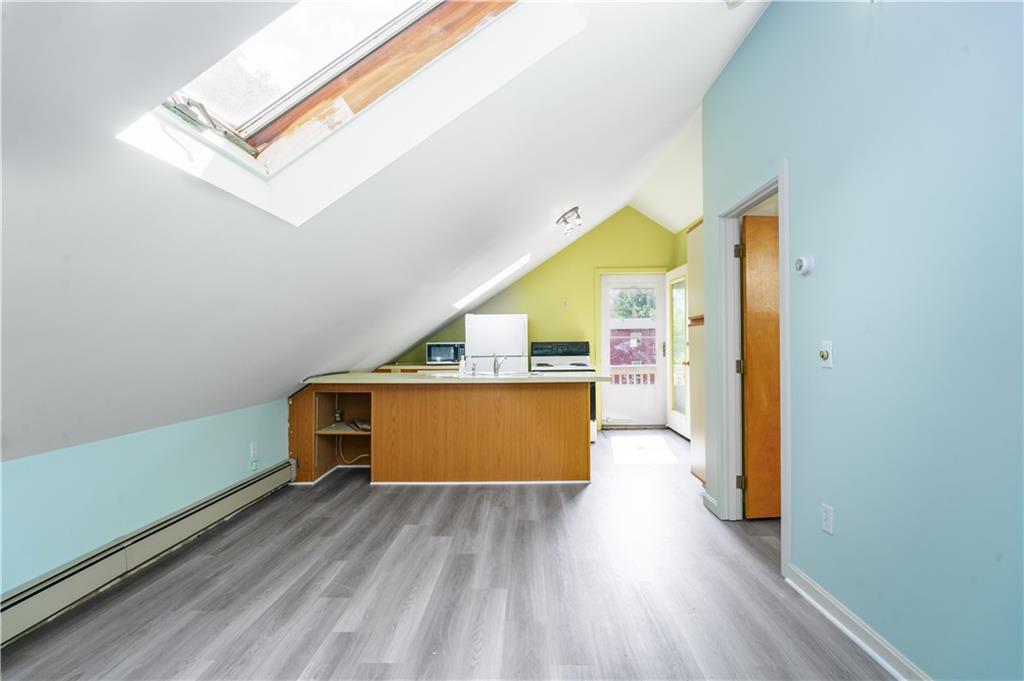 1424863 Property Photo 11