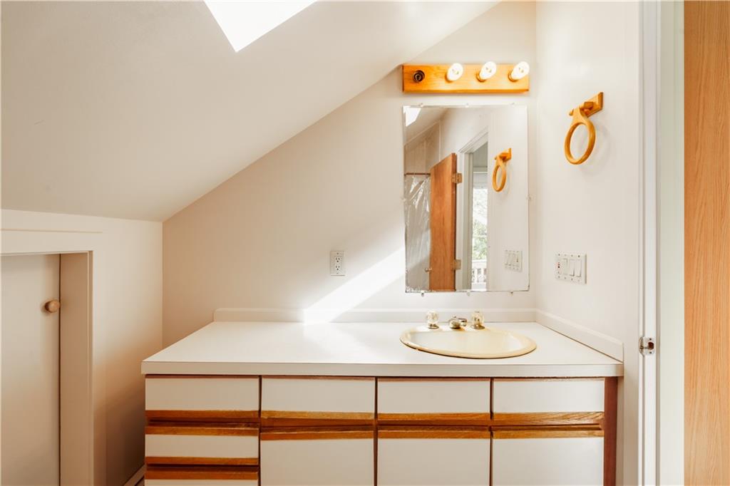 1424863 Property Photo 17
