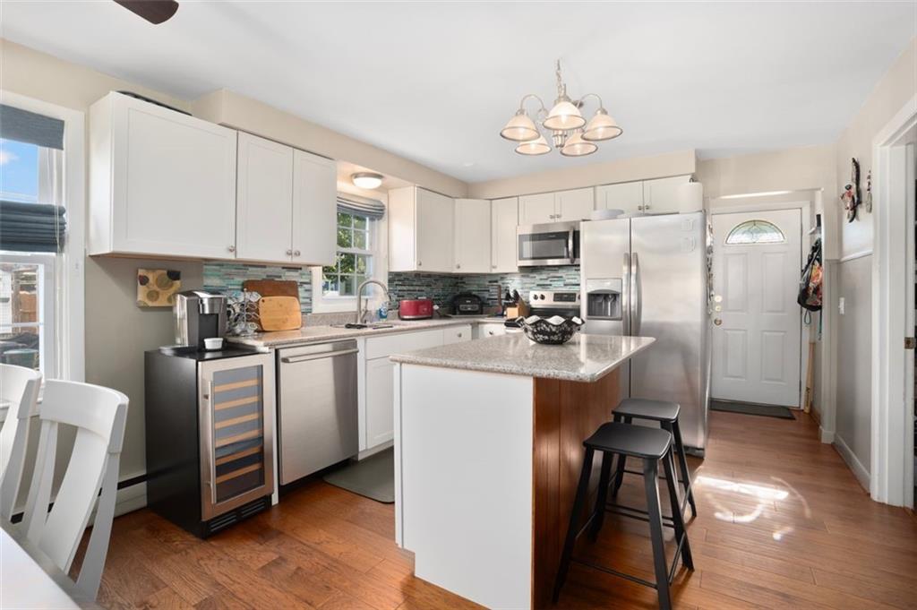 18 Pine Street Property Photo 7