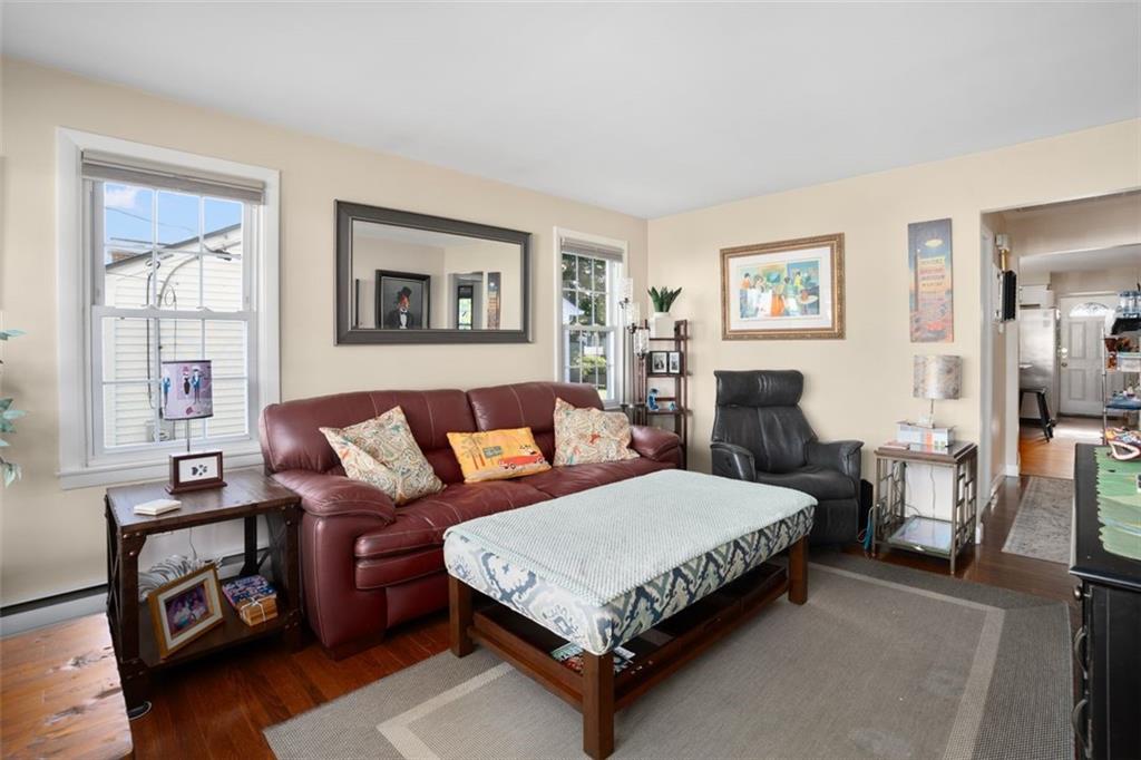 18 Pine Street Property Photo 13