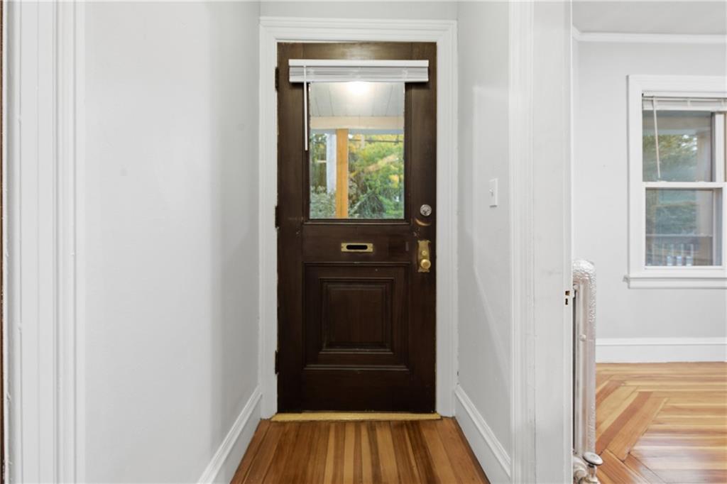 642 Hope Street Property Photo 5