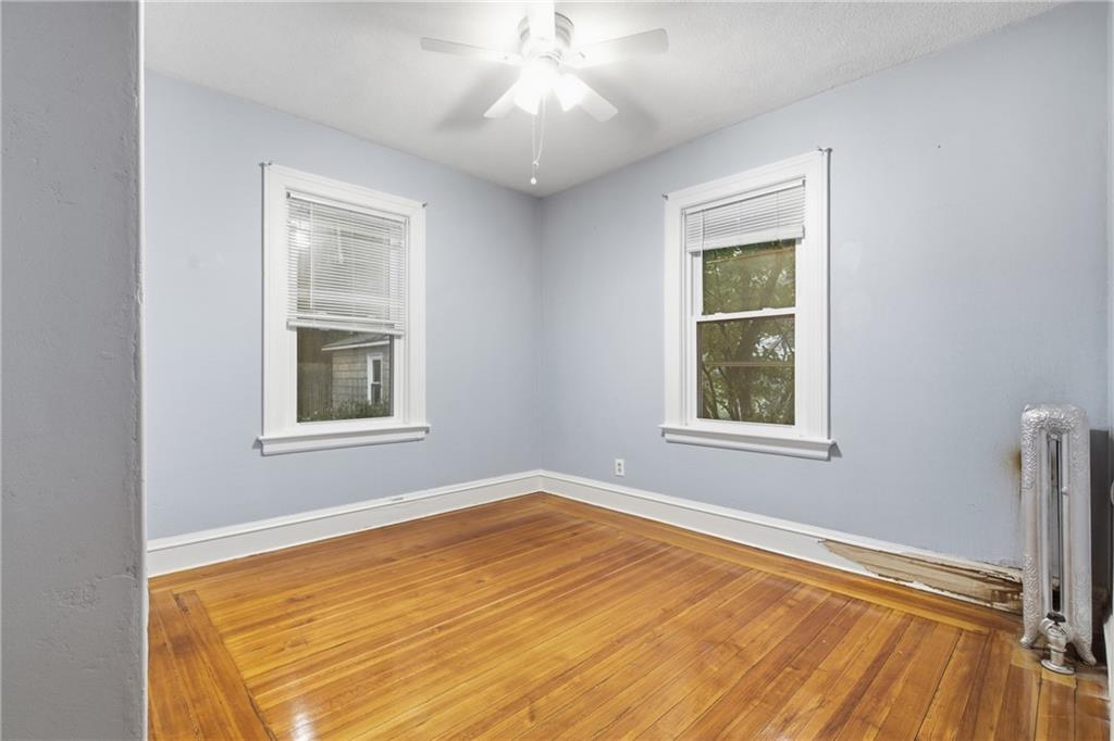 642 Hope Street Property Photo 11