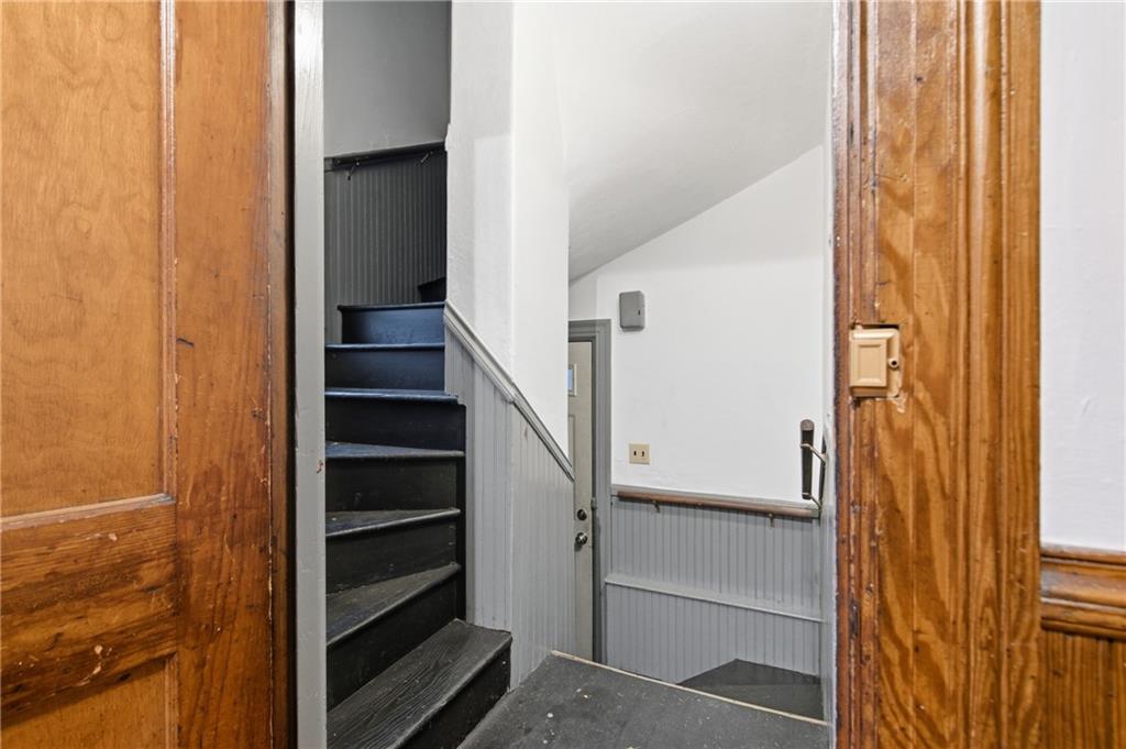 642 Hope Street Property Photo 15