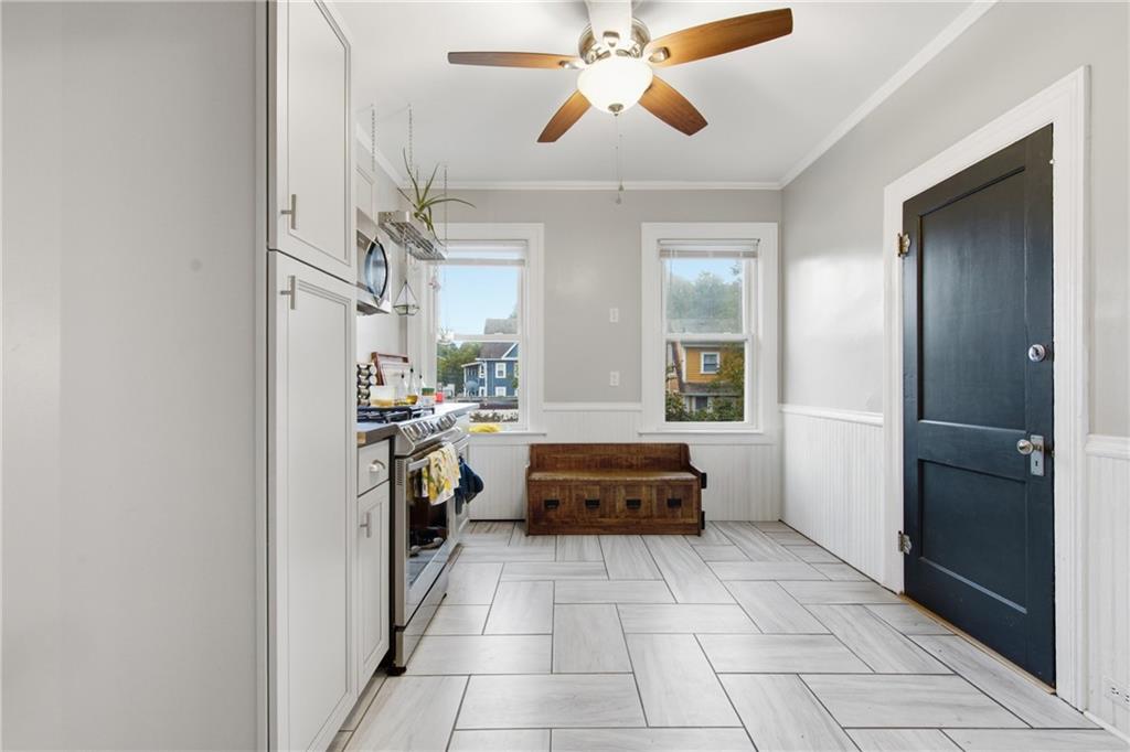 642 Hope Street Property Photo 22