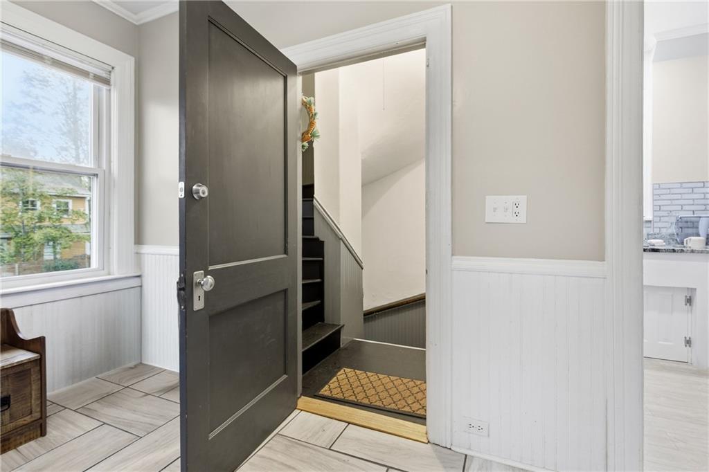 642 Hope Street Property Photo 27
