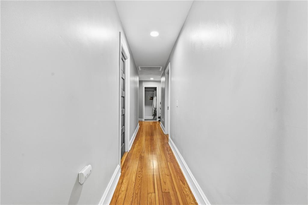 642 Hope Street Property Photo 33