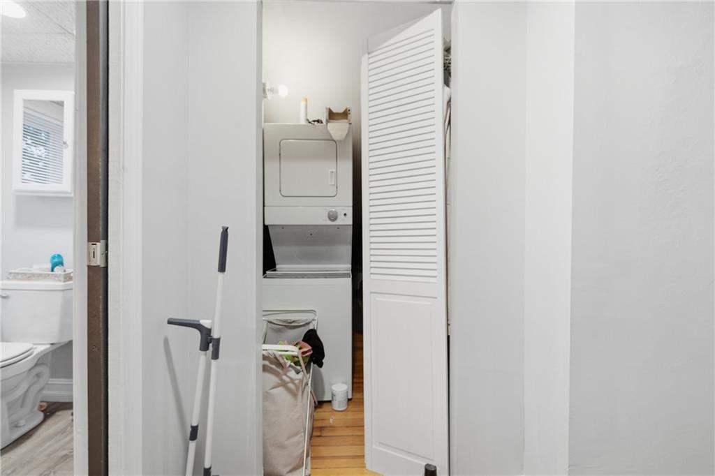 642 Hope Street Property Photo 35