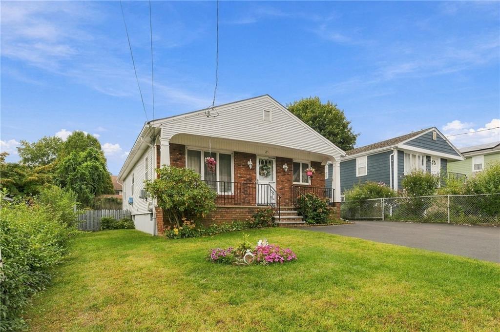 25 Sherman Avenue Property Photo 1