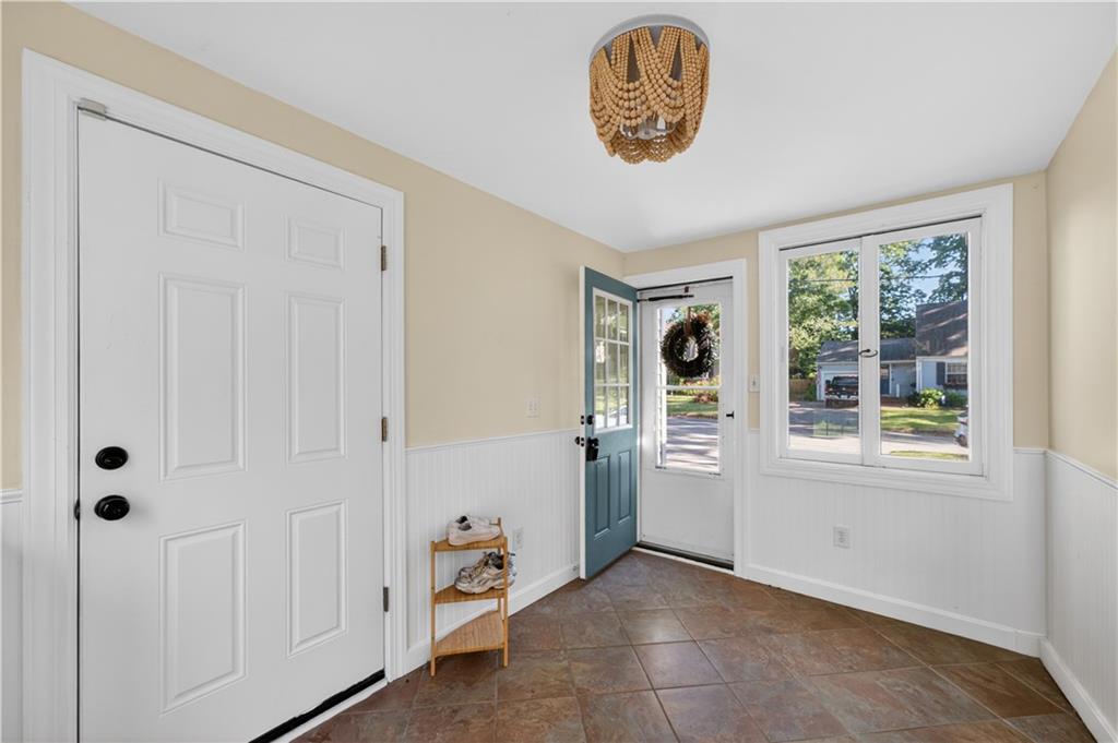 9 Milton Road Property Photo 4