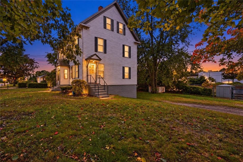 7 Broad Street Property Photo 2