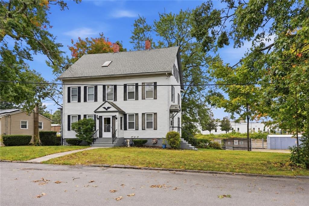 7 Broad Street Property Photo 3