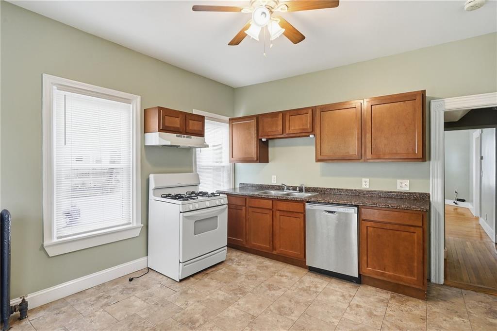 7 Broad Street Property Photo 6