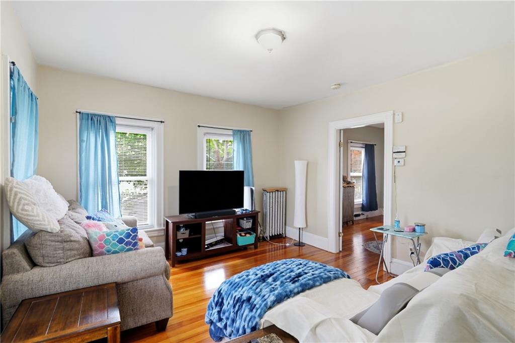 7 Broad Street Property Photo 37