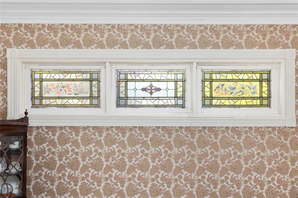 20 Bainbridge Avenue Property Photo 11