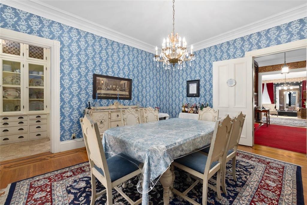 20 Bainbridge Avenue Property Photo 16