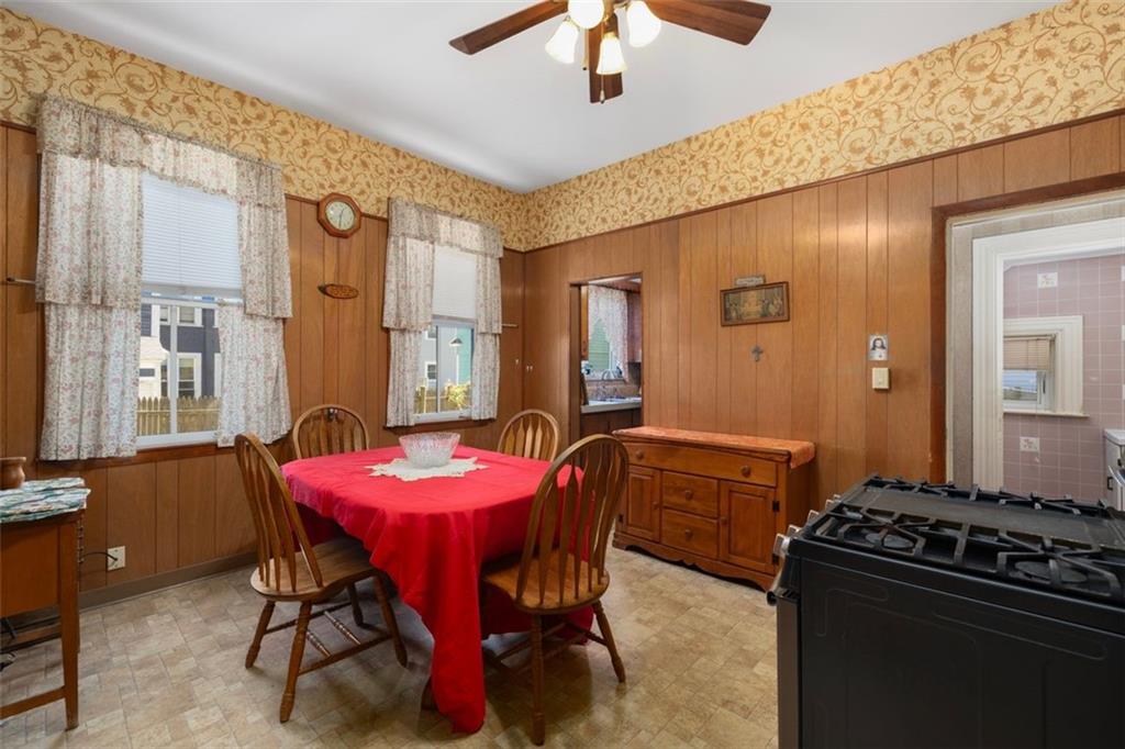 20 Bainbridge Avenue Property Photo 20