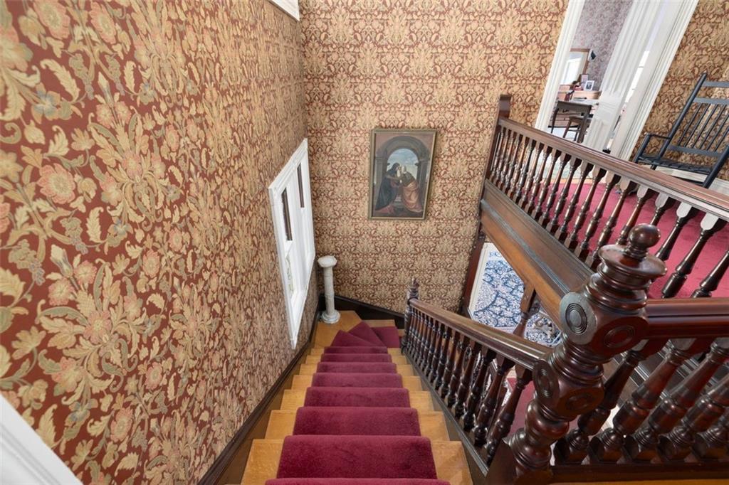 20 Bainbridge Avenue Property Photo 24