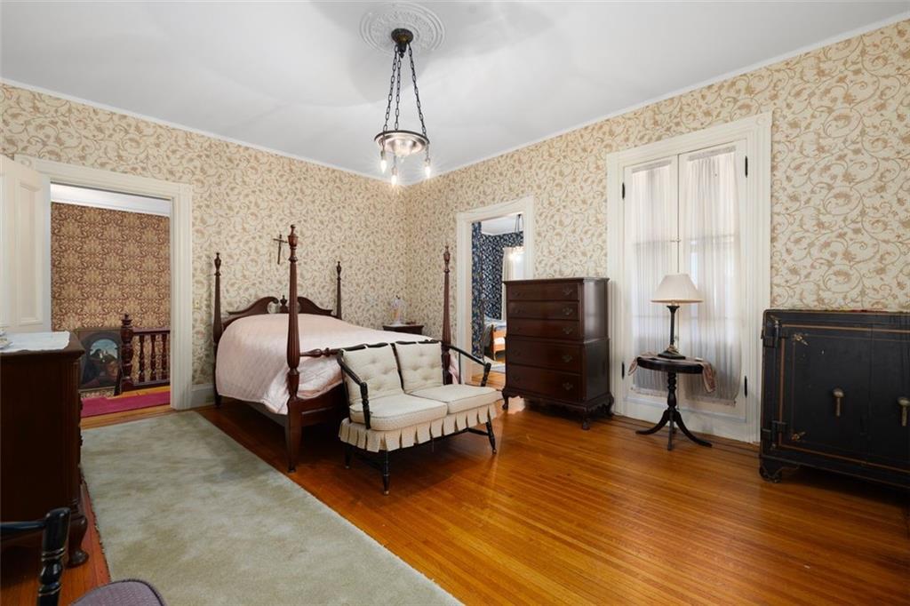 20 Bainbridge Avenue Property Photo 32