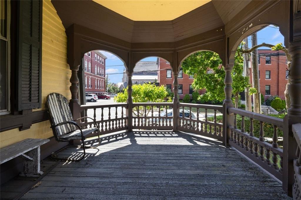 20 Bainbridge Avenue Property Photo 49