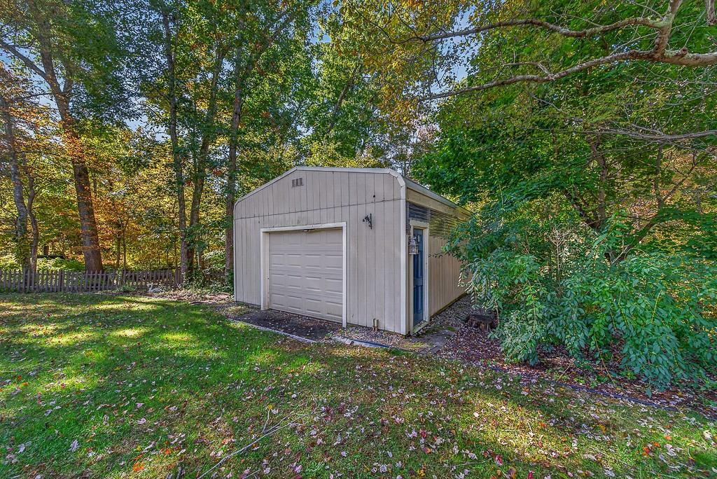 94 Grove Lane Property Photo 14