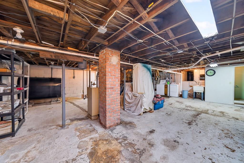 94 Grove Lane Property Photo 39