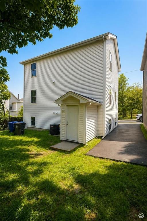 11 Benton Street Property Photo 4
