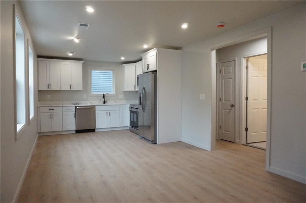 11 Benton Street Property Photo 14