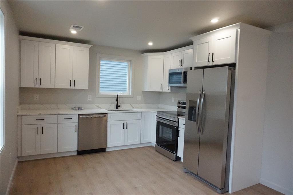 11 Benton Street Property Photo 15