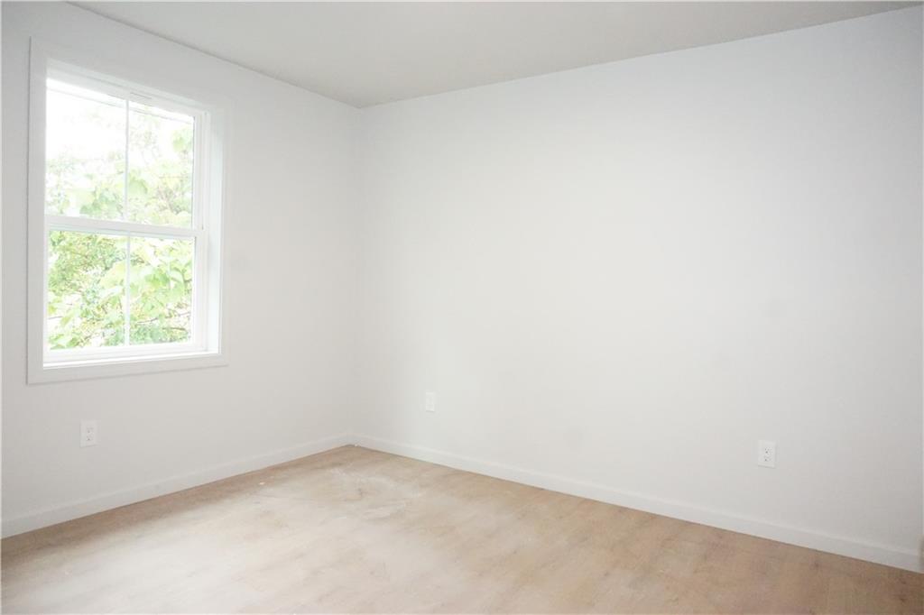 11 Benton Street Property Photo 18