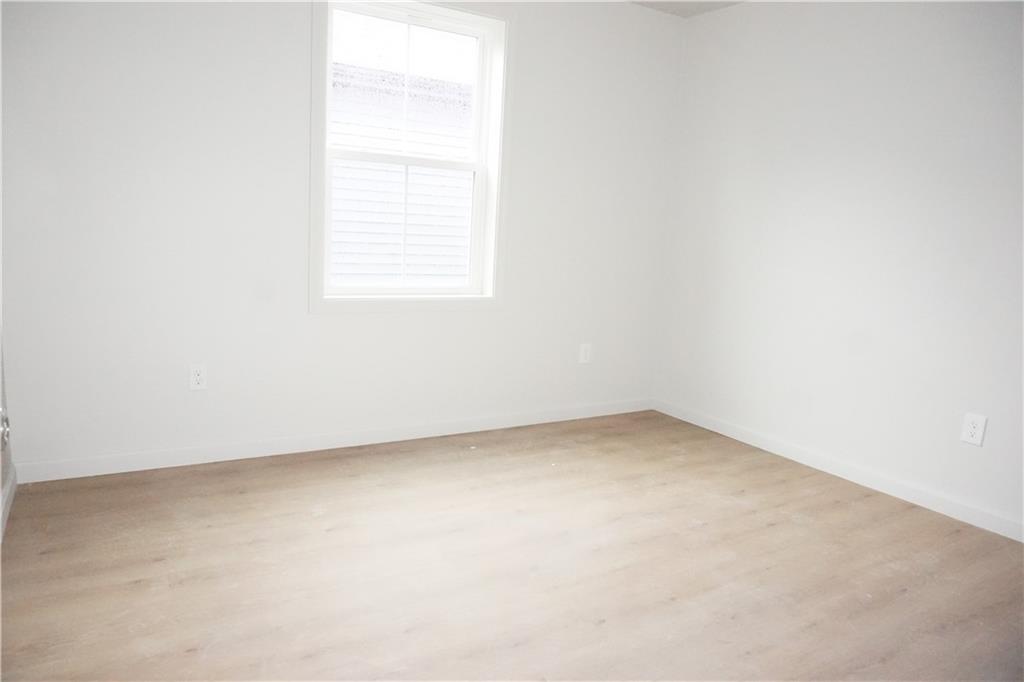11 Benton Street Property Photo 24