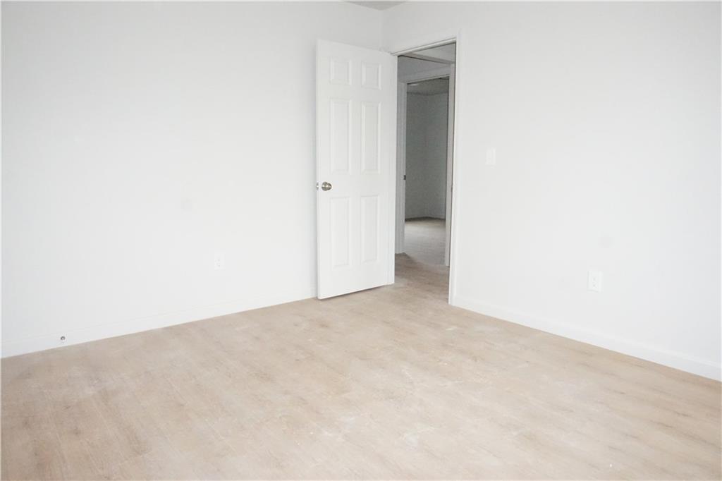 11 Benton Street Property Photo 28
