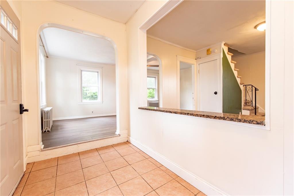 6 Monitor Street Property Photo 2