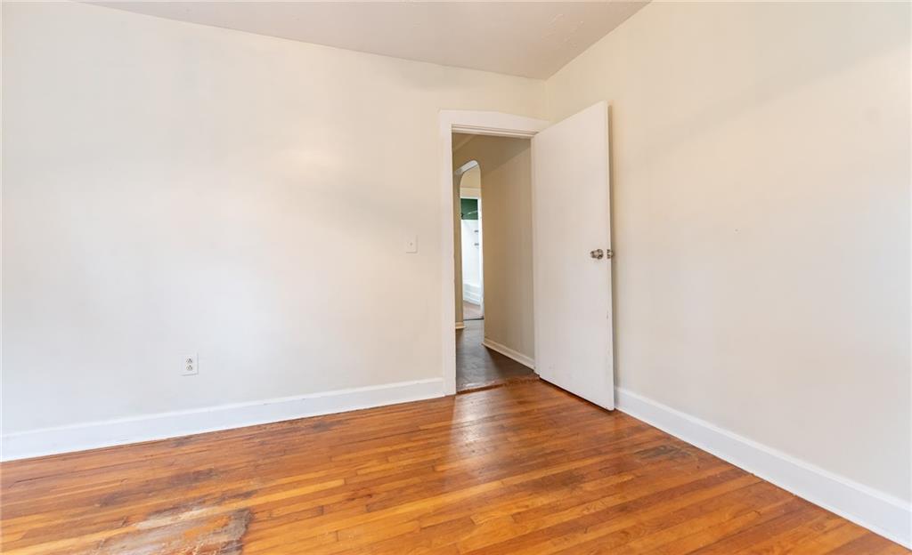 6 Monitor Street Property Photo 12