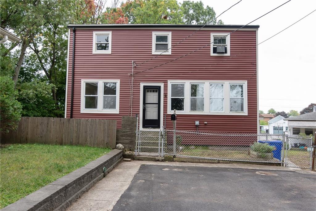 6 Monitor Street Property Photo 22